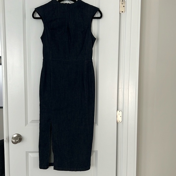 Zara Midi - Picture 1 of 4